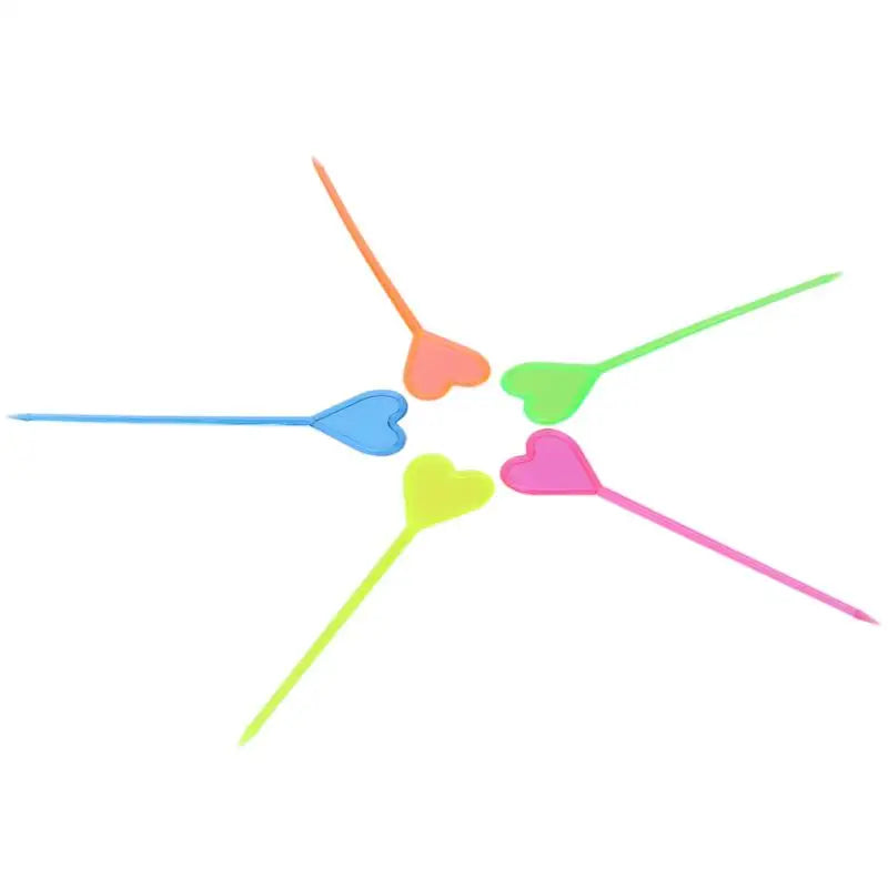 Bastoncini da Buffet in plastica a forma di cuore da 50 pezzi per frutta Cocktail Snack forchette stoviglie stoviglie accessori da cucina