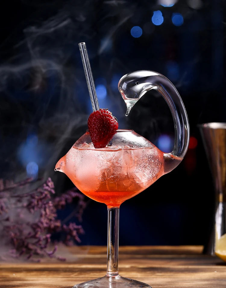 Bicchiere da cocktail creativo con pesciolini, polpo, cigno, uccello, calice trasparente con cannuccia, tazza di succo di vino per feste, bar, discoteca