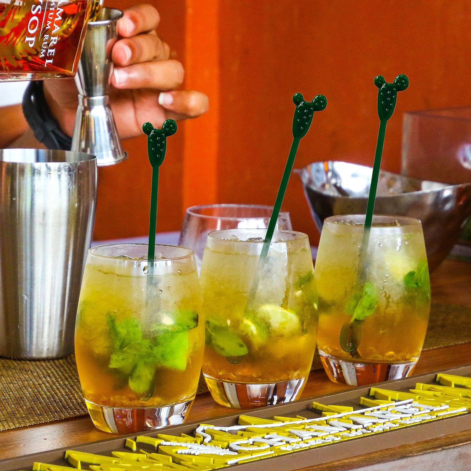 Cocktail in plastica Muddler Night-club Bere Vino Decor Cocktail Swizzle Bastoni Fenicottero Vino Agitatore Caffè Puddler Forniture per feste