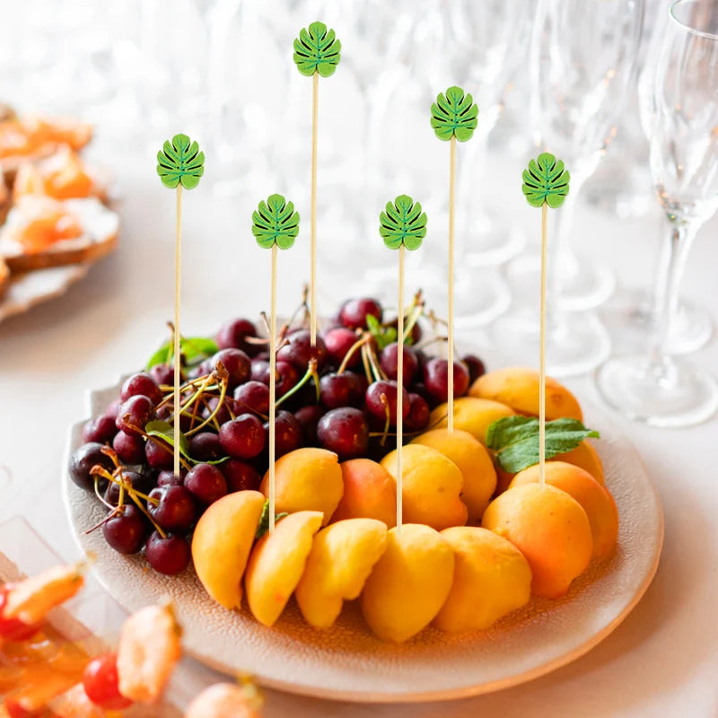 100 pz Cactus Flamingo Bambù Pick Buffet Cupcake Frutta Forchetta Cocktail Stuzzicadenti Spiedino Bar Dessert Insalata Bastone per la Decorazione di Nozze