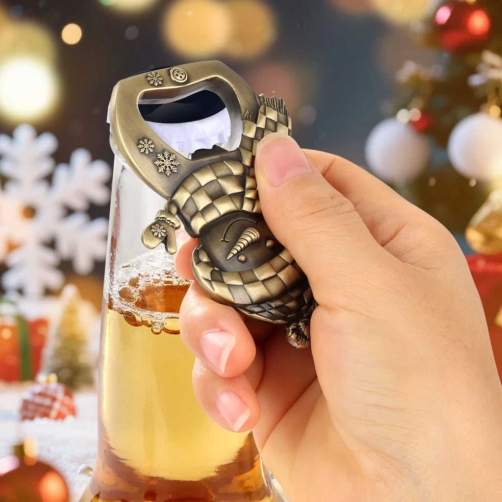Apribottiglie da birra in metallo a forma di pupazzo di neve adorabile. Piccolo regalo di Natale creativo, cucina, bar, decorazione per feste, apribottiglie