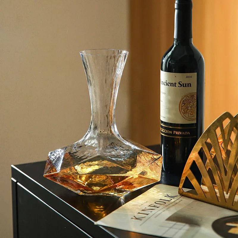 Dispositivo di riflessione a forma geometrica per uso domestico vaso di vino rosso in stile europeo di lusso Decanter in vetro senza piombo