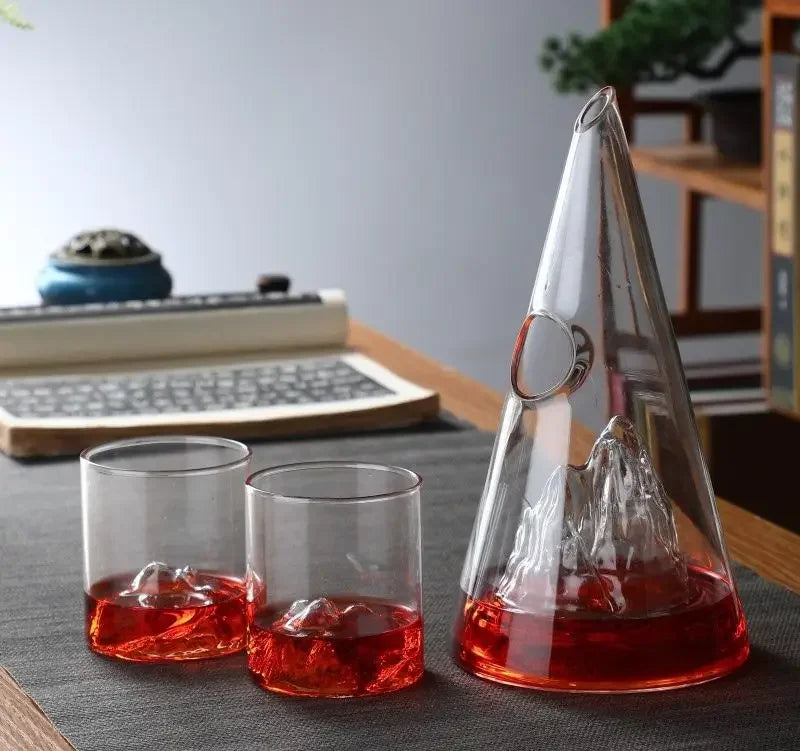 Decanter rapido per vino rosso Divisore per vino in vetro piramidale personalizzato di piccola capacità